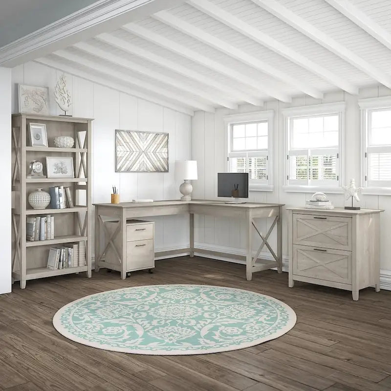Bureau d'angle de 60 po avec classeurs et bibliothèque, par