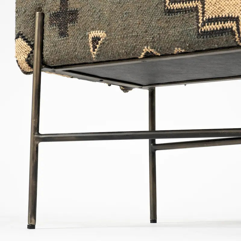 Banc d'appoint à siège capitonné à motif olive et beige - 55 po larg. x 17 po prof. x 18 po haut.