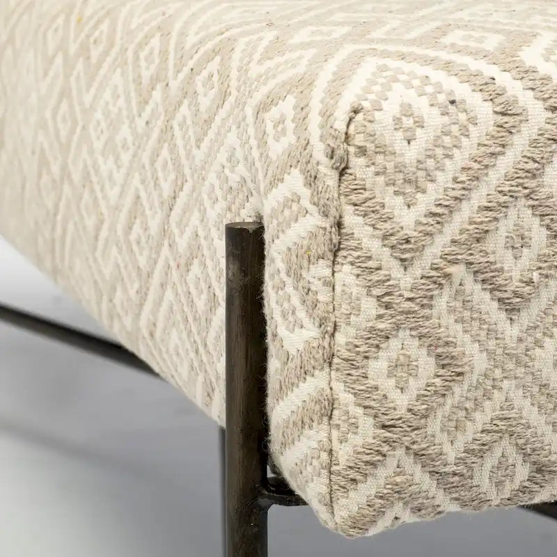 Banc d'appoint à siège capitonné à motif olive et beige - 55 po larg. x 17 po prof. x 18 po haut.
